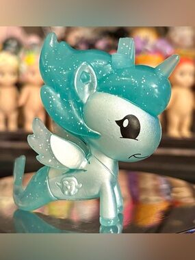 Tokidoki x Sonic Gwen Chaser Unicorno Starfall Wacky Pack Collectible Figure